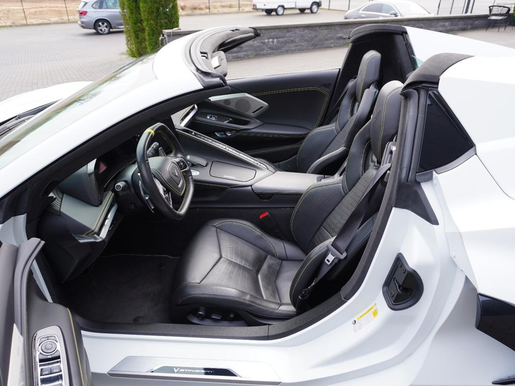 Corvette C8