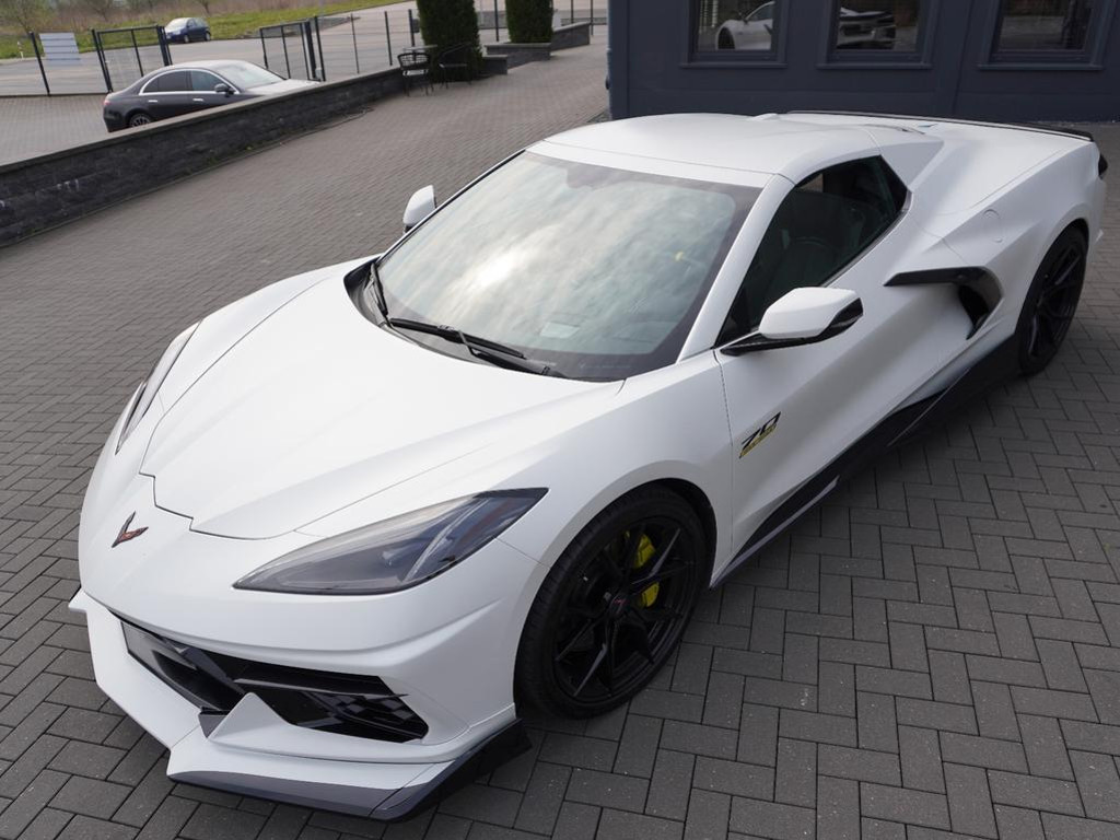 Corvette C8