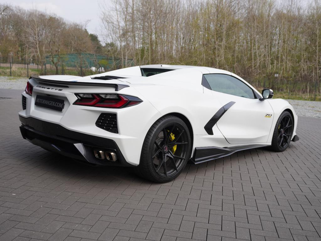 Corvette C8