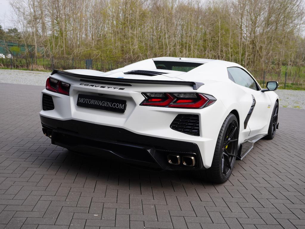 Corvette C8