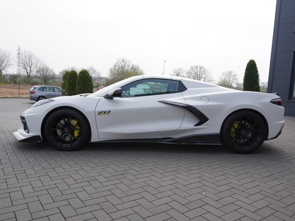Corvette C8