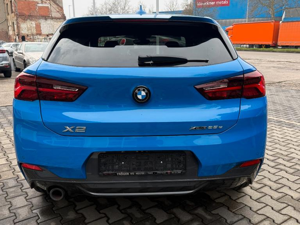 BMW X2
