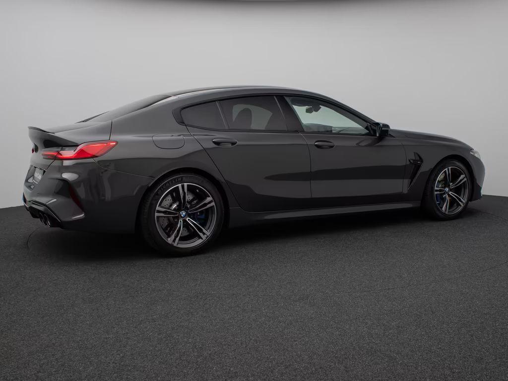 BMW M8