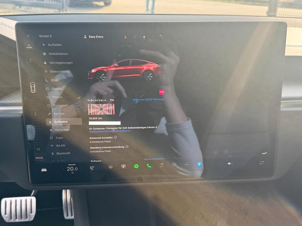 Tesla Model S