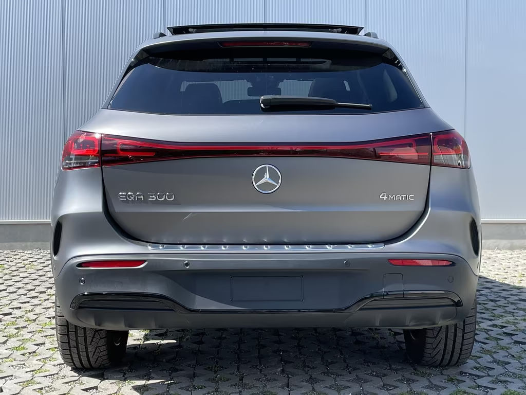 Mercedes-Benz EQA