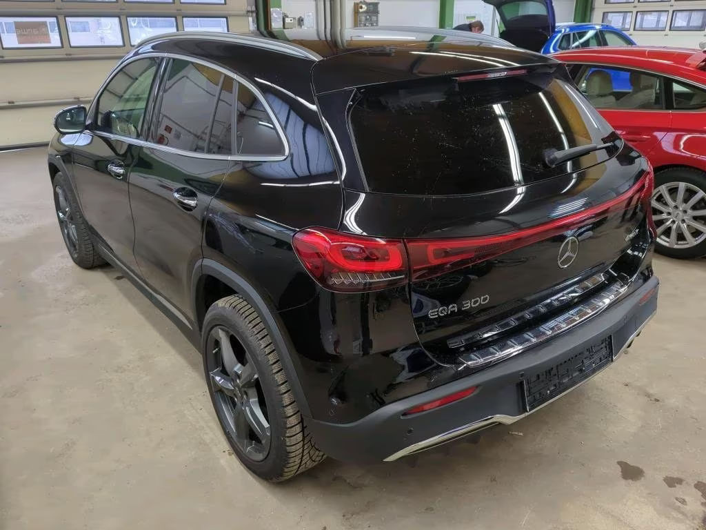 Mercedes-Benz EQA