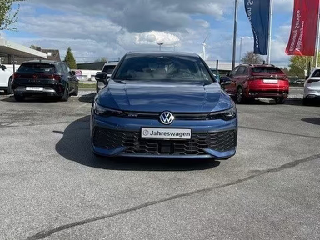 Volkswagen Golf 2025 Hybride Benzine