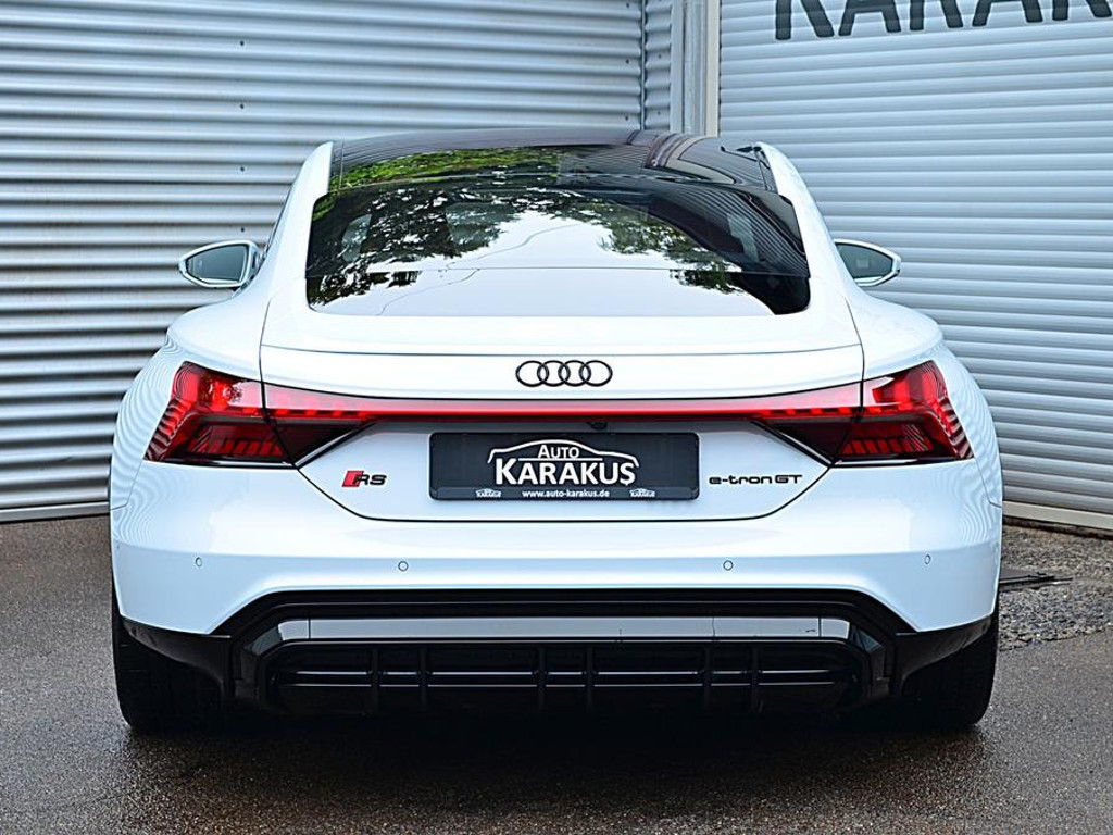 Audi RS e-tron GT
