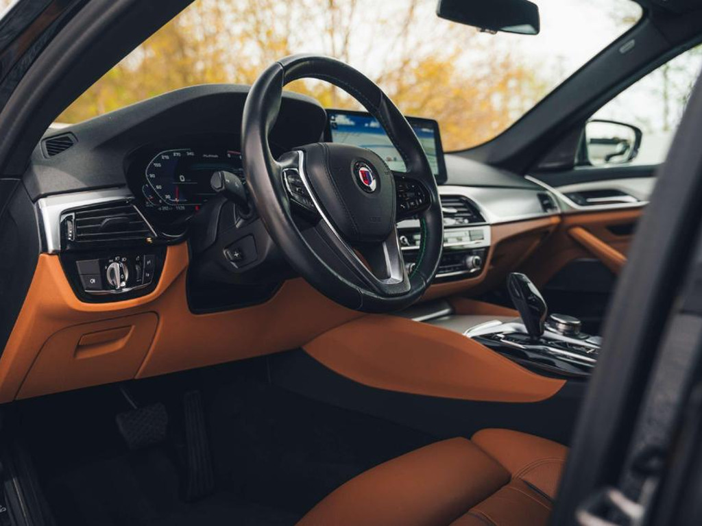Alpina D5