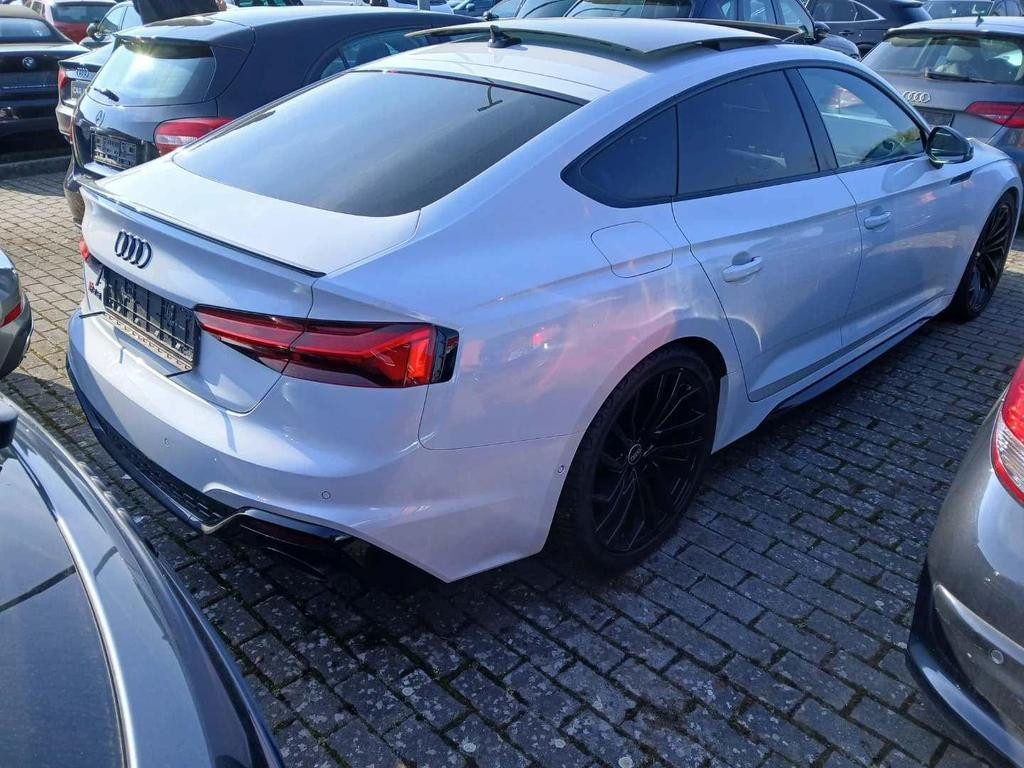 Audi RS5