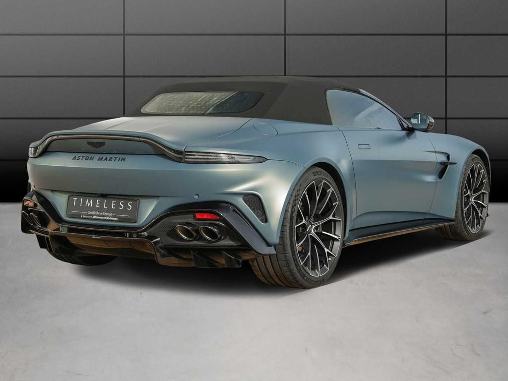 Aston Martin V8 Vantage