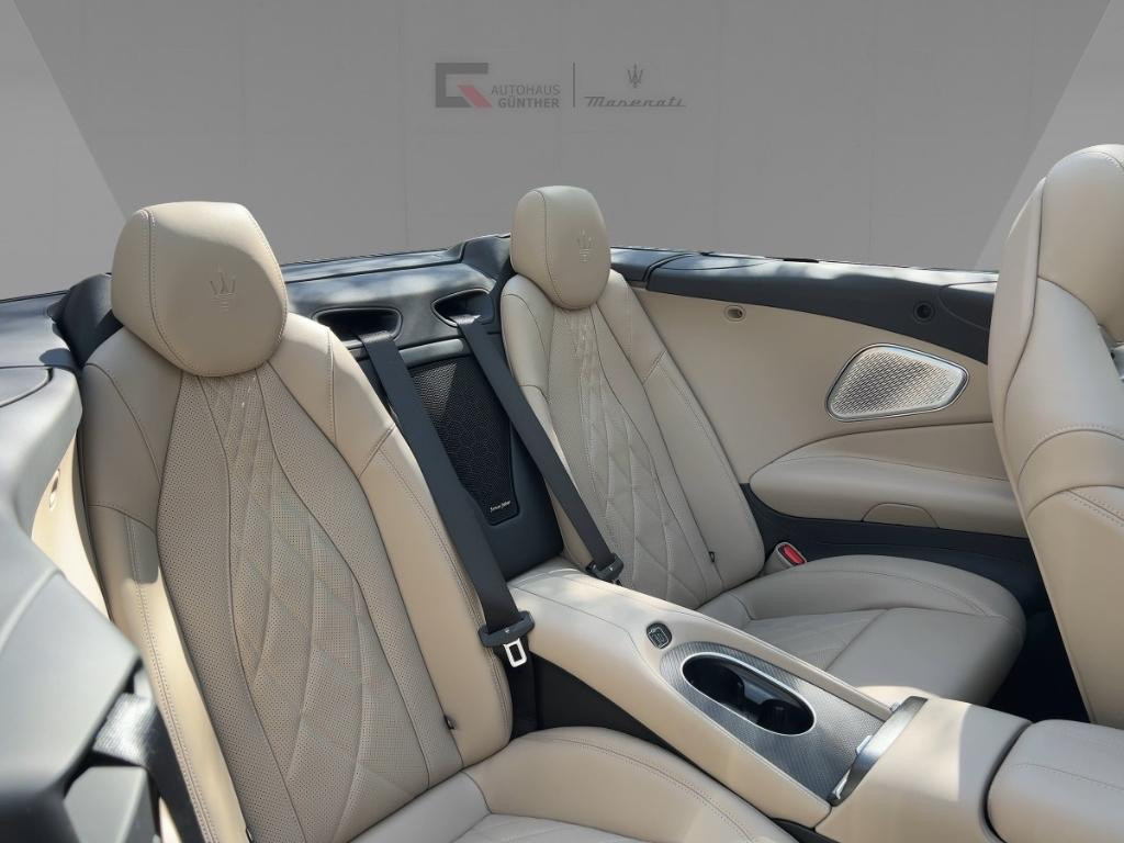 Maserati GranCabrio