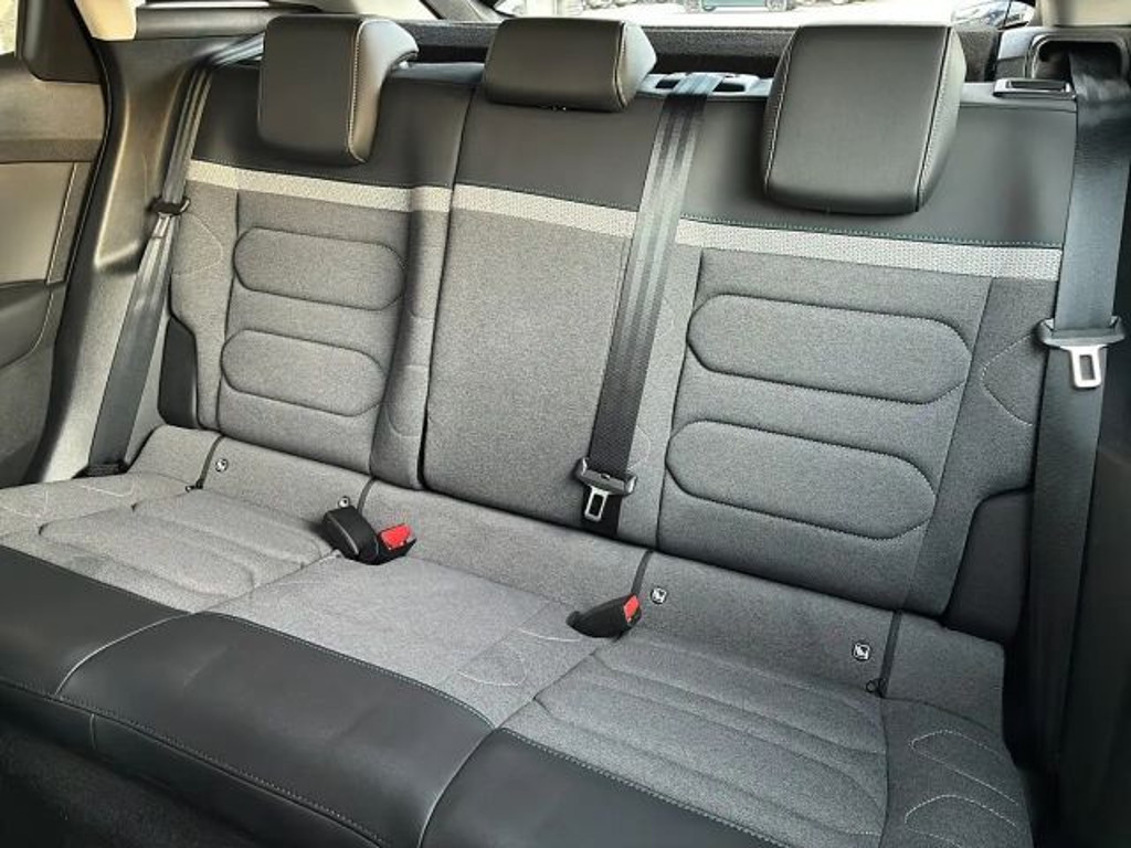 Citroën Ë-C4