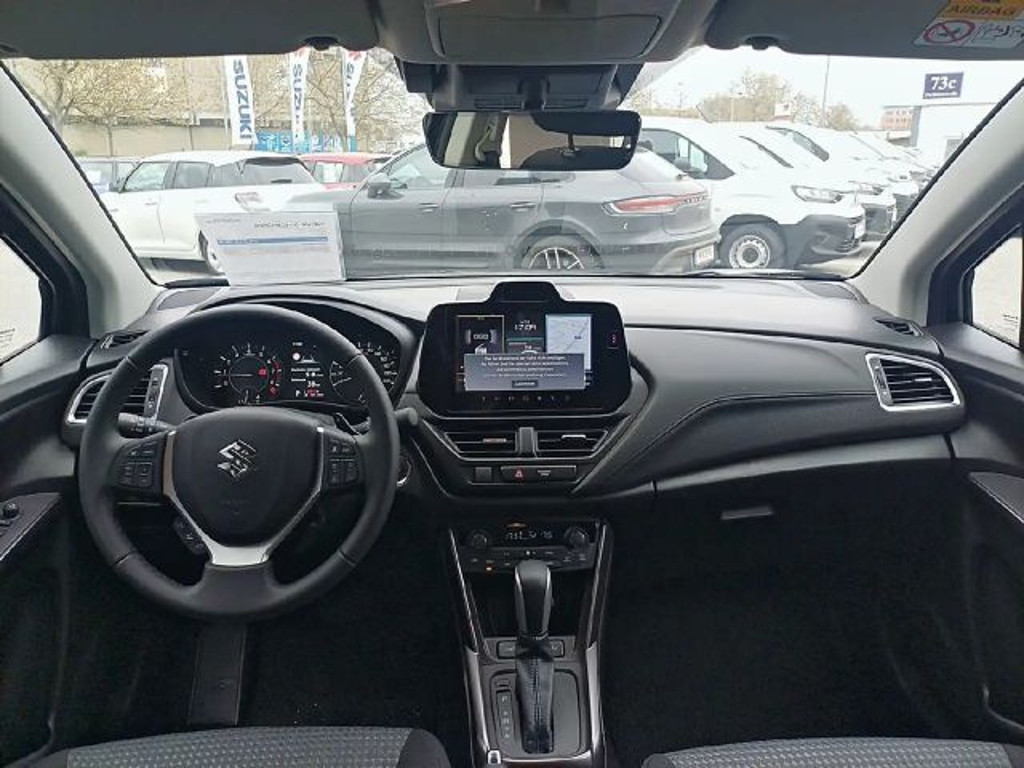 Suzuki S-Cross