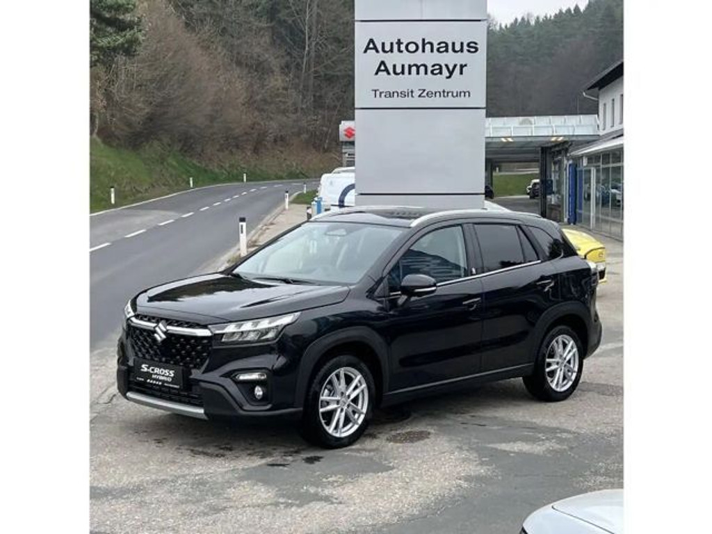 Suzuki S-Cross