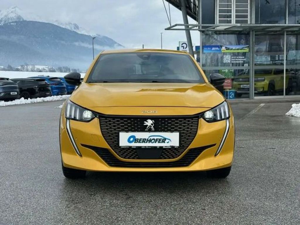 Peugeot e-208