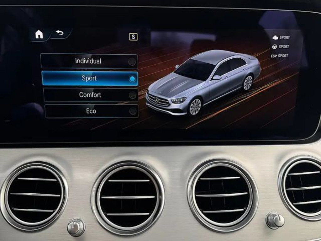 Mercedes-Benz E-Klasse