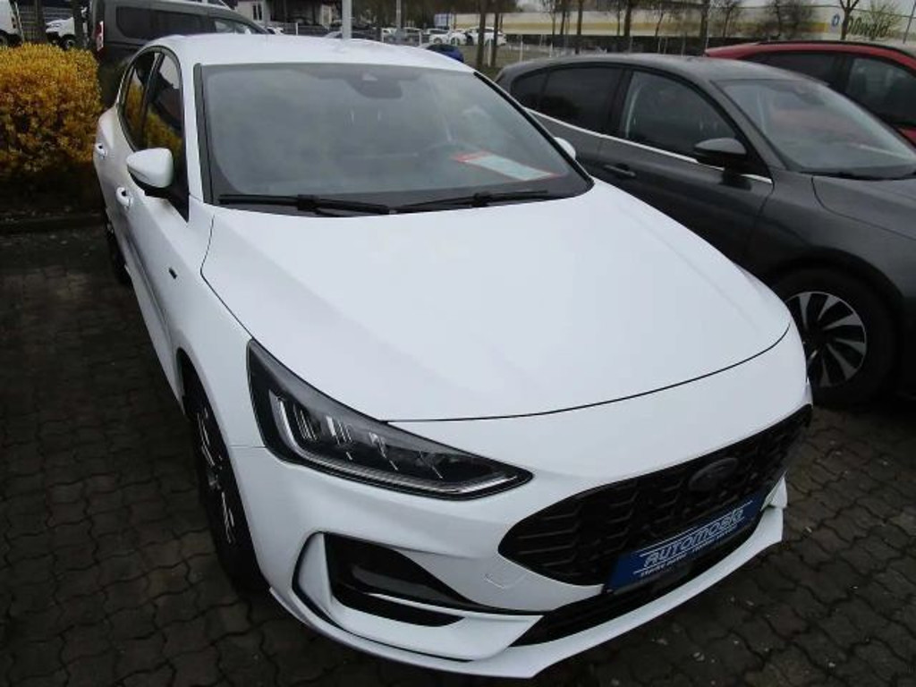 Ford Focus 2022 Benzine