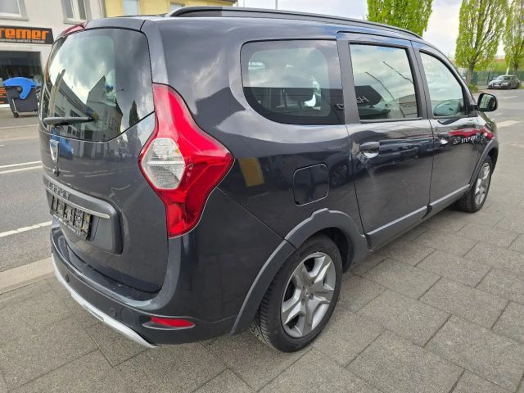 Dacia Lodgy