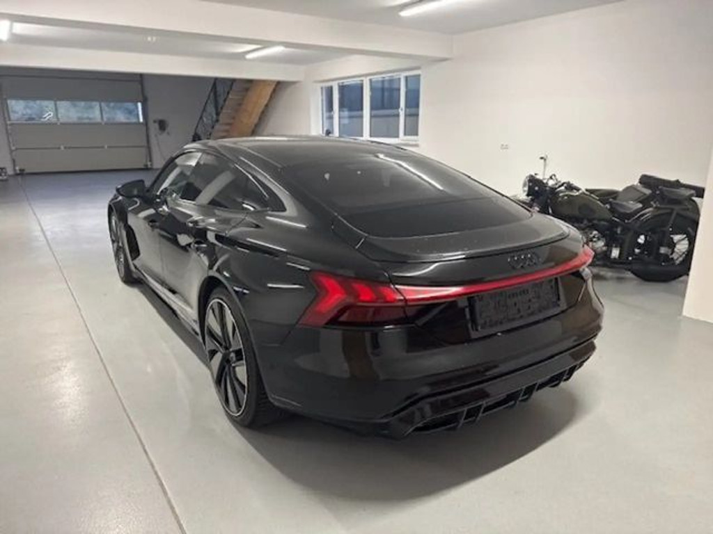 Audi e-tron GT