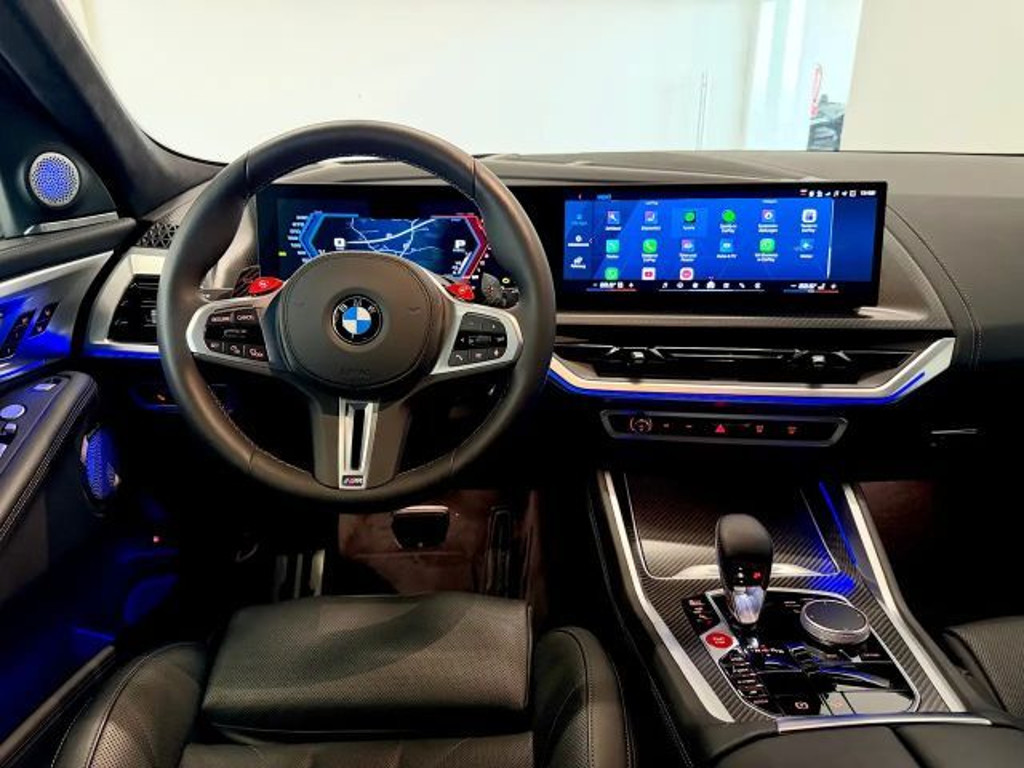 BMW XM