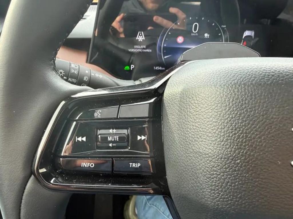 Suzuki e Vitara