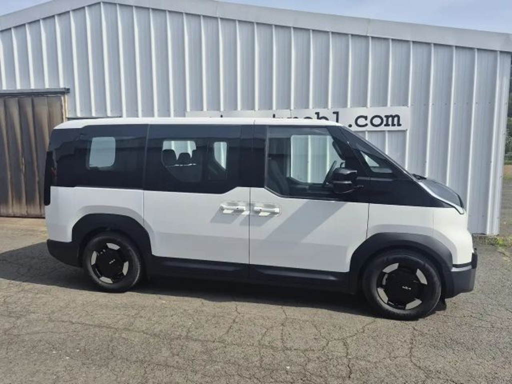 Kia PV5 Passenger