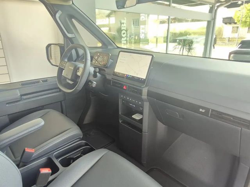 Kia PV5 Passenger