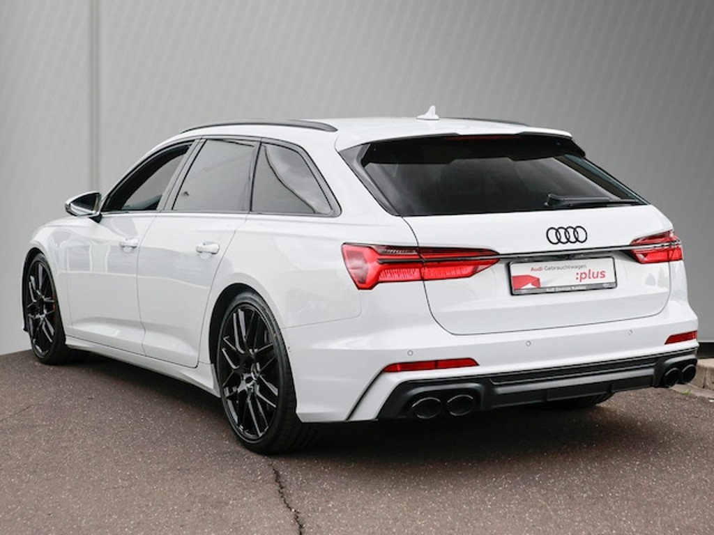 Audi S6