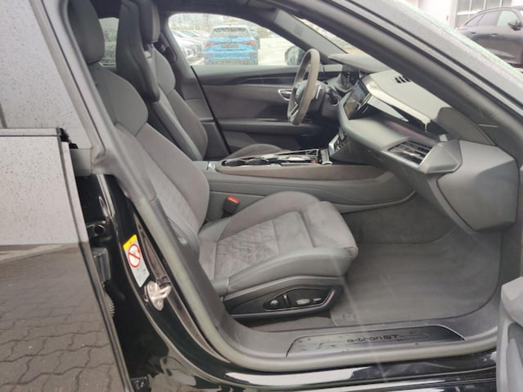 Audi e-tron GT