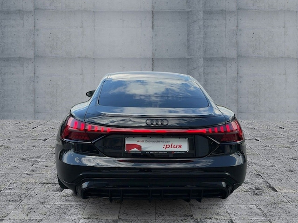 Audi e-tron GT