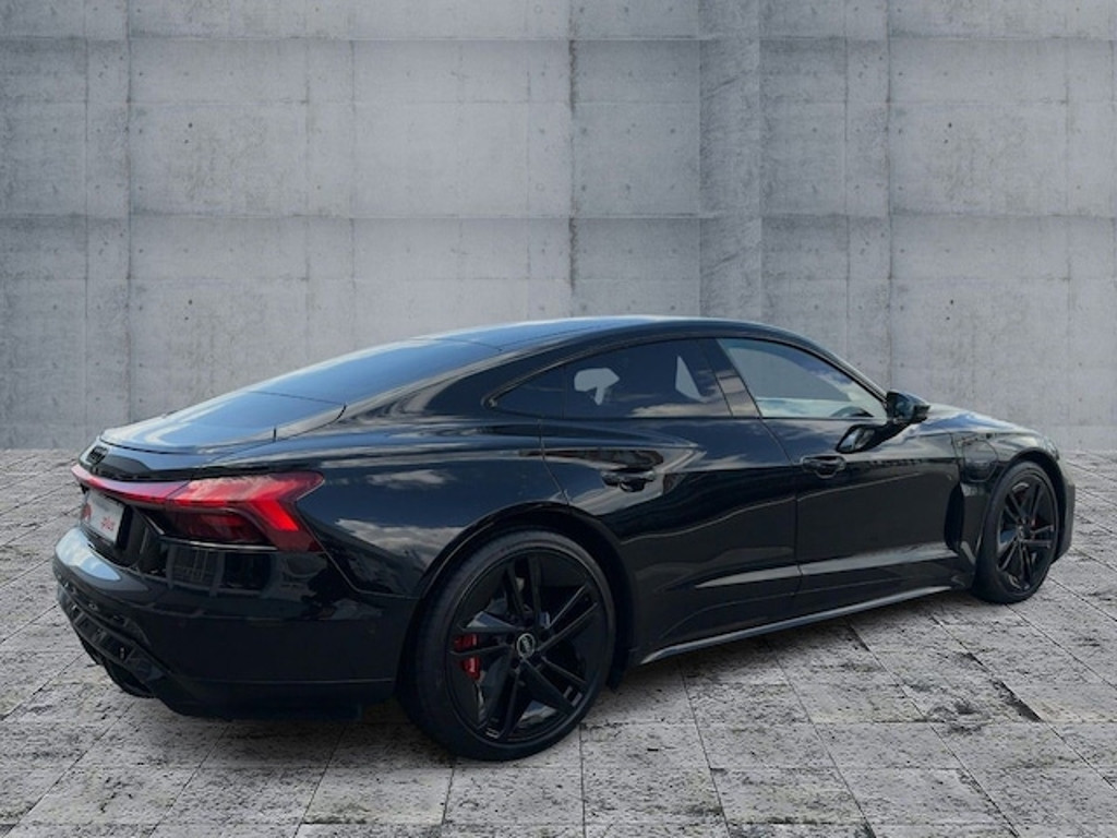 Audi e-tron GT