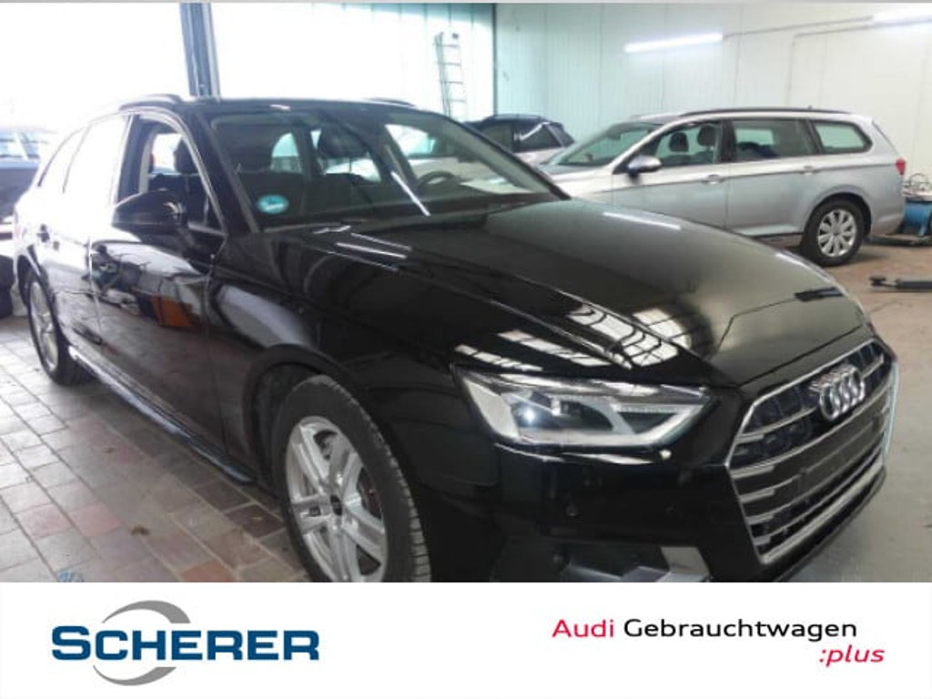 Audi A4 2023 Benzine