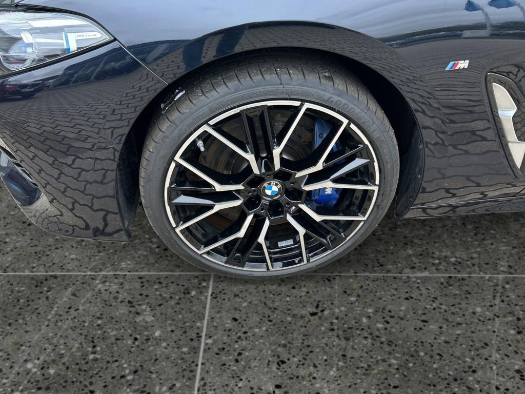 BMW M850