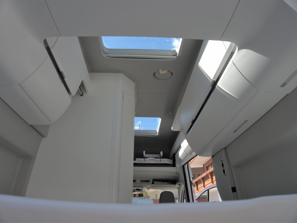 Volkswagen Grand California