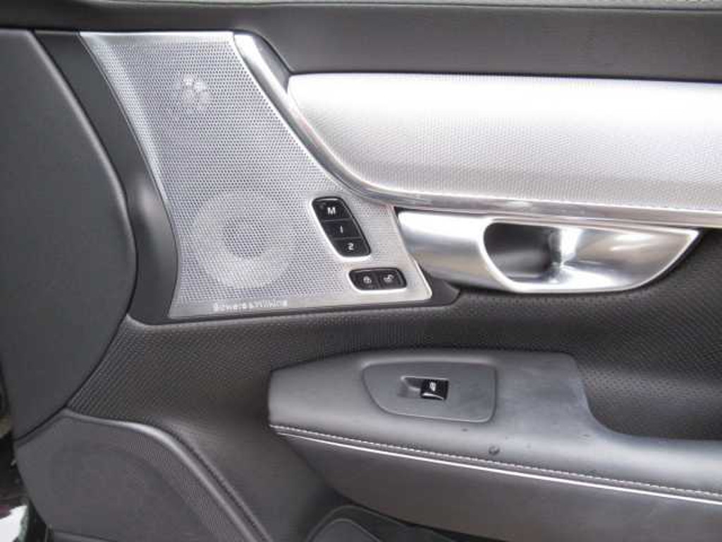 Volvo V90 Cross Country