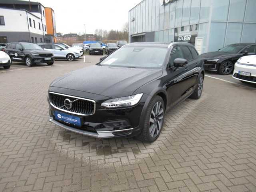 Volvo V90 Cross Country
