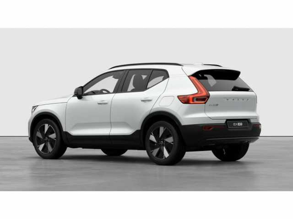 Volvo EX40