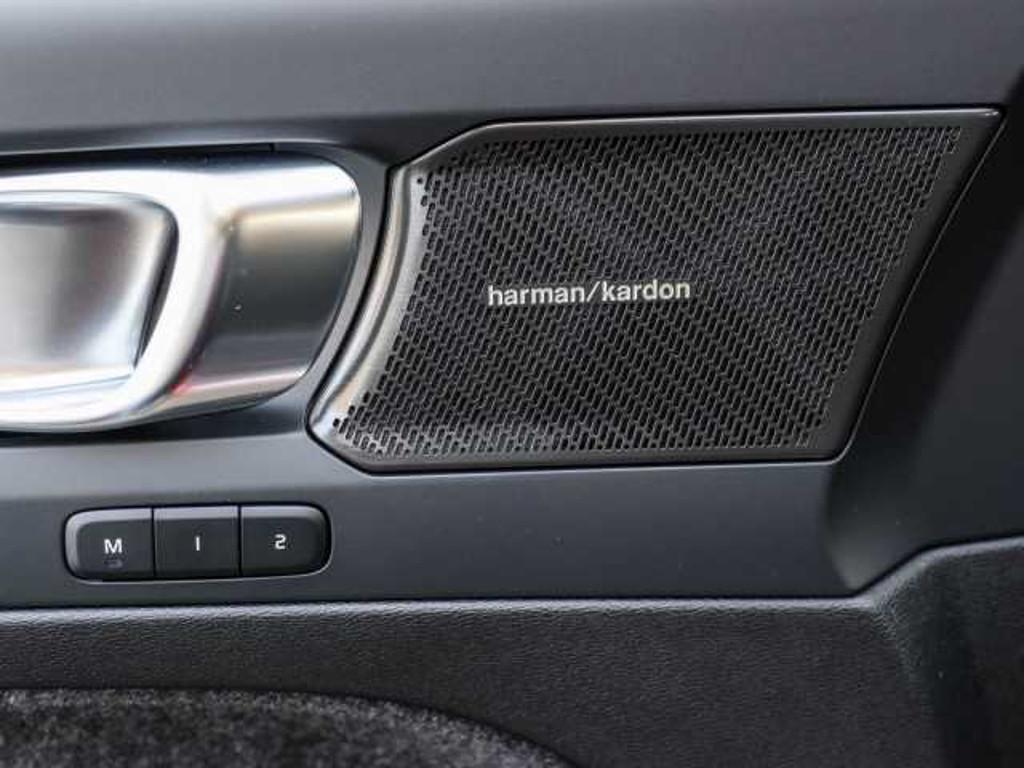 Volvo C40