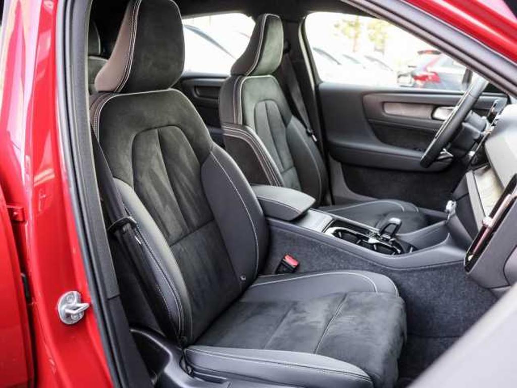 Volvo C40