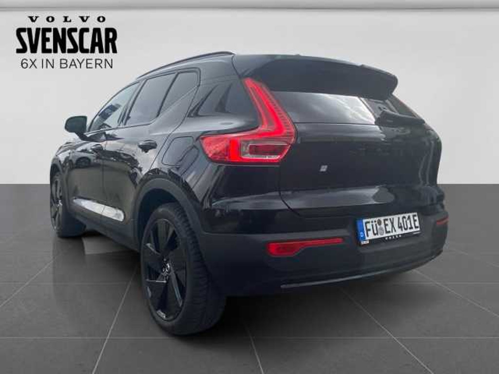Volvo EX40