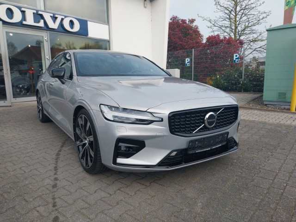 Volvo S60 2023 Benzine