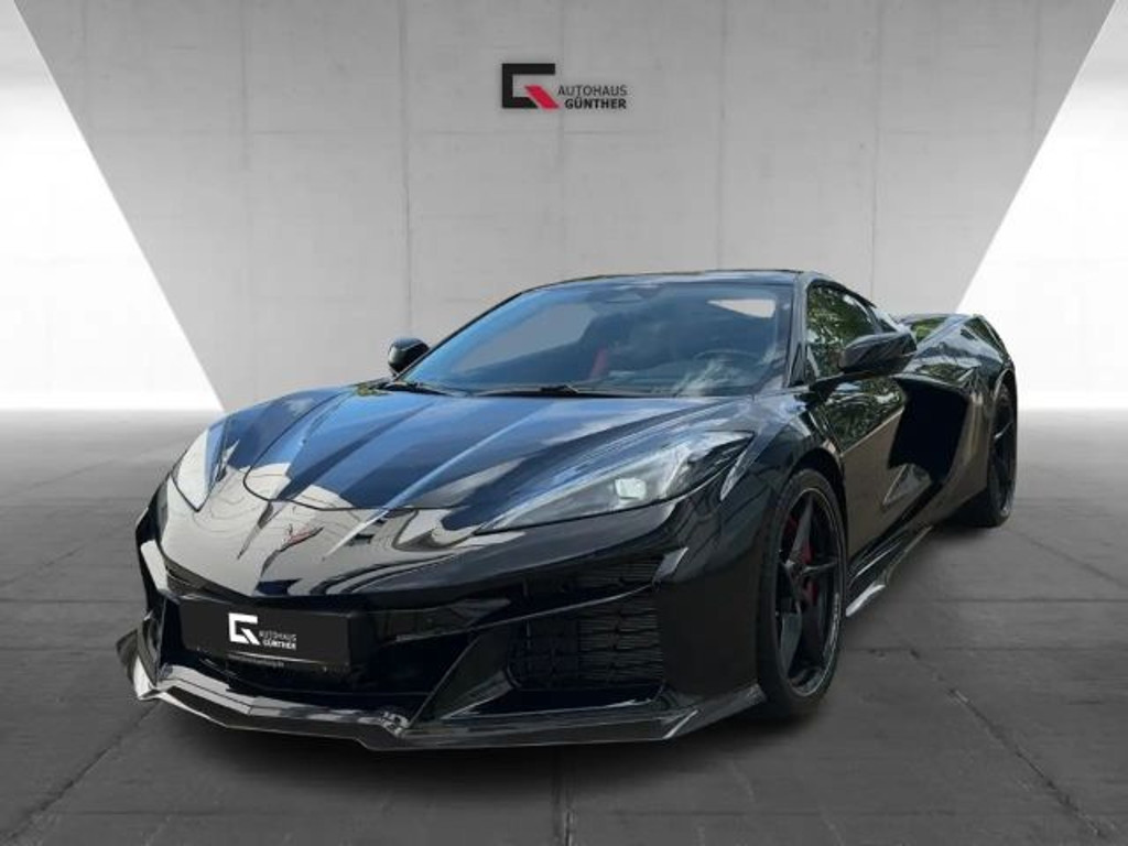 Corvette C8