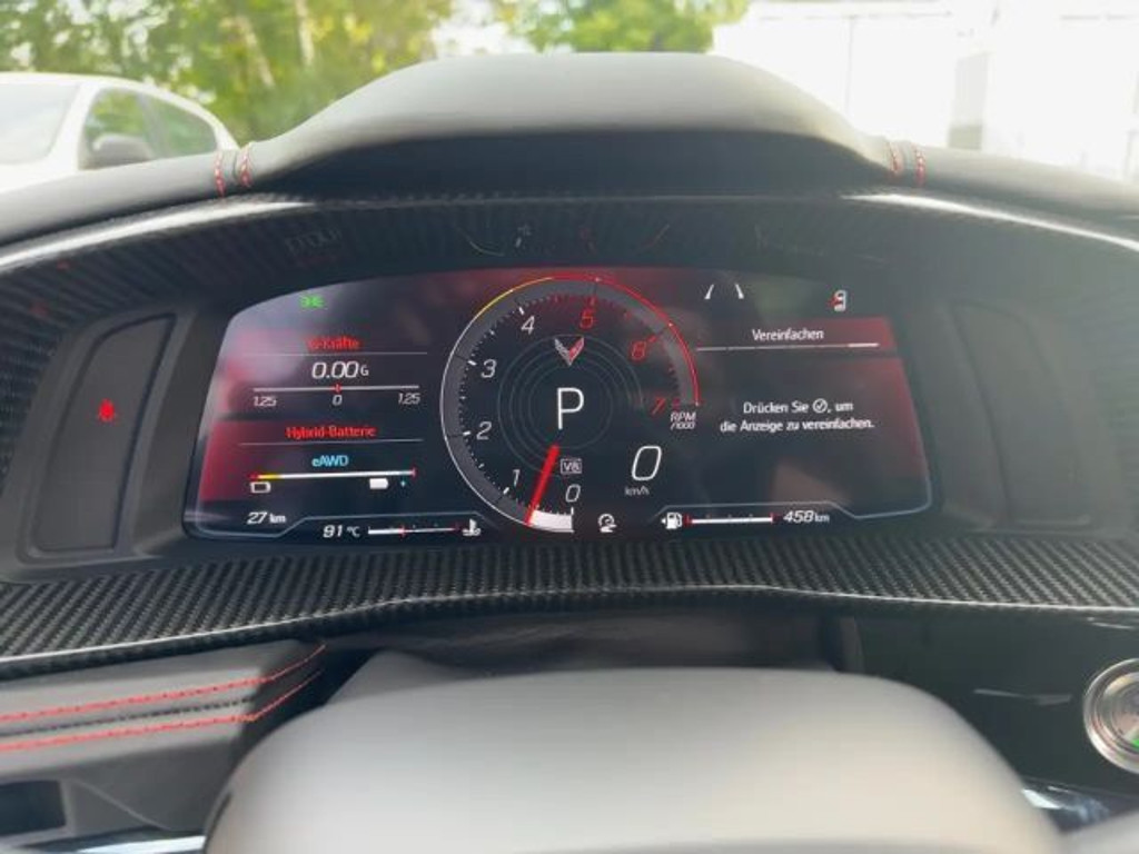 Corvette C8