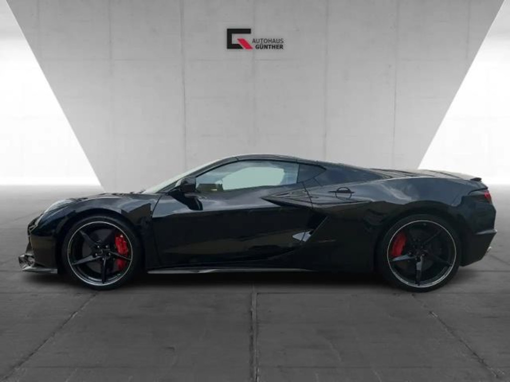 Corvette C8