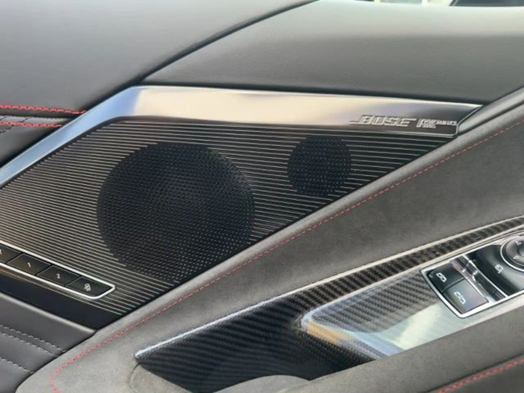 Corvette C8