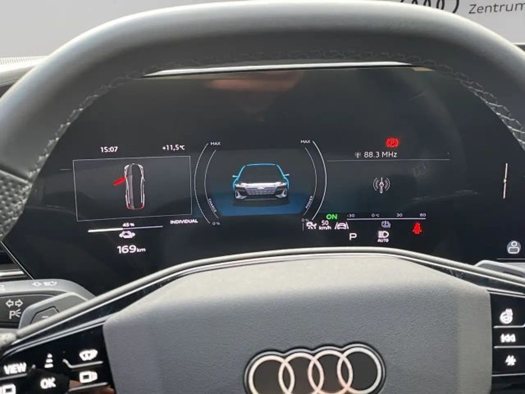 Audi A6 e-tron
