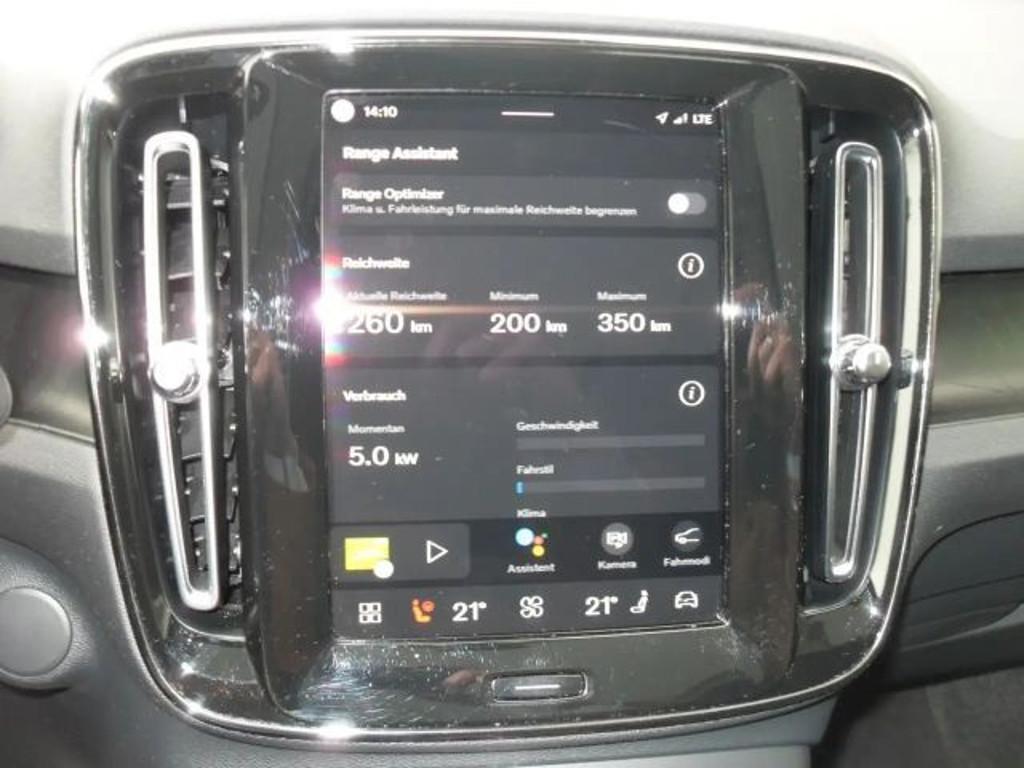 Volvo C40