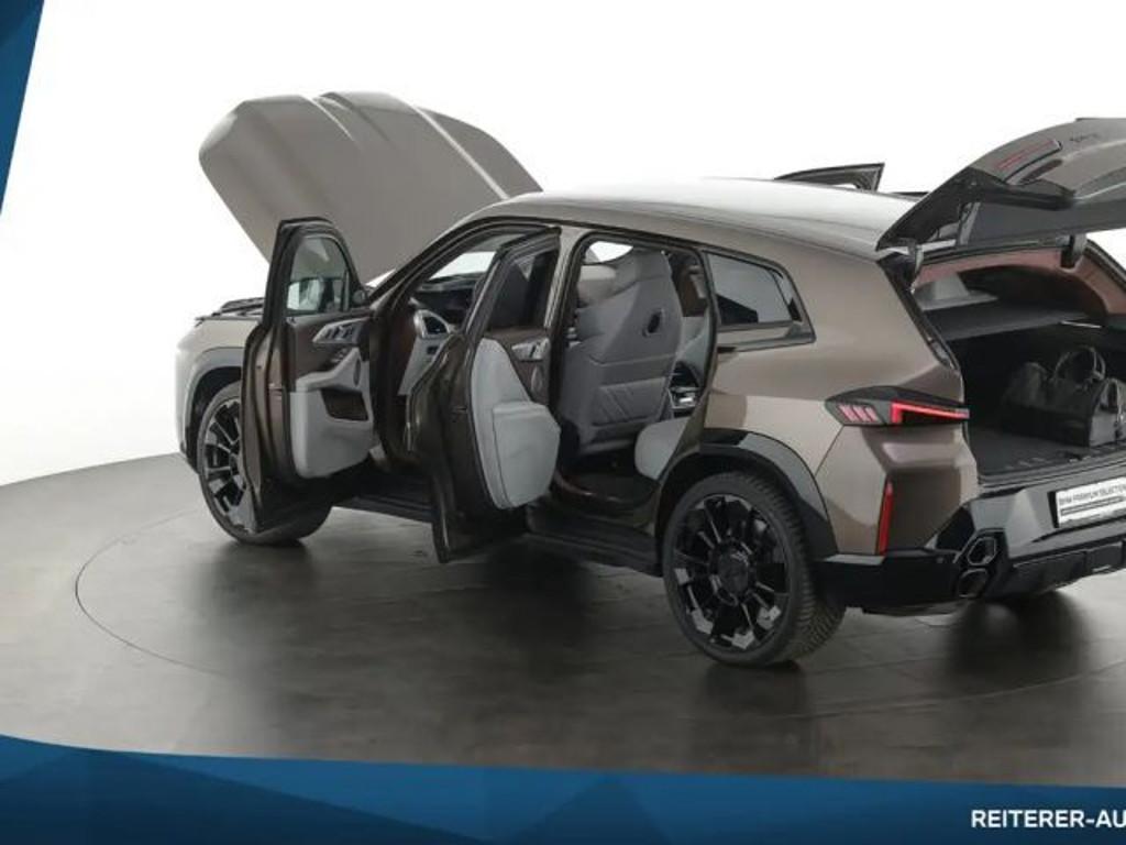 BMW XM
