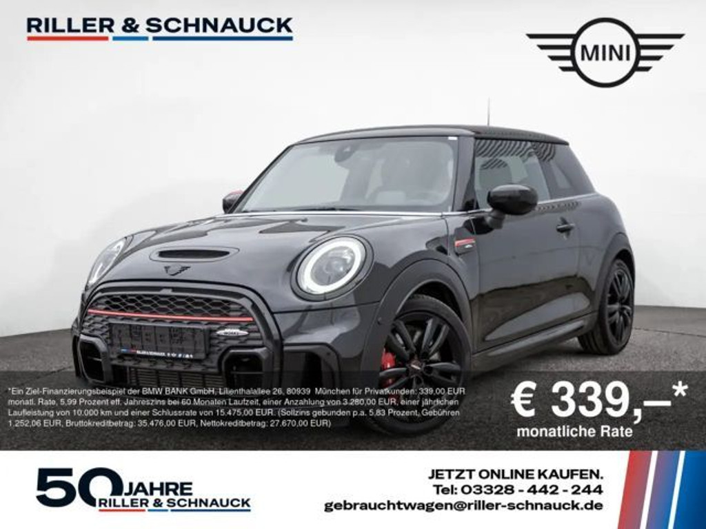 Mini John Cooper Works 2023 Benzine